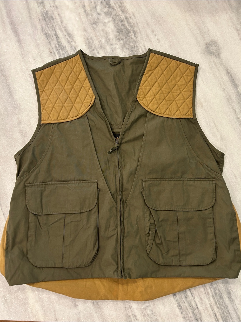 Gamehide Men’s Prairie Hunting Shooting Vest XL Green and Tan